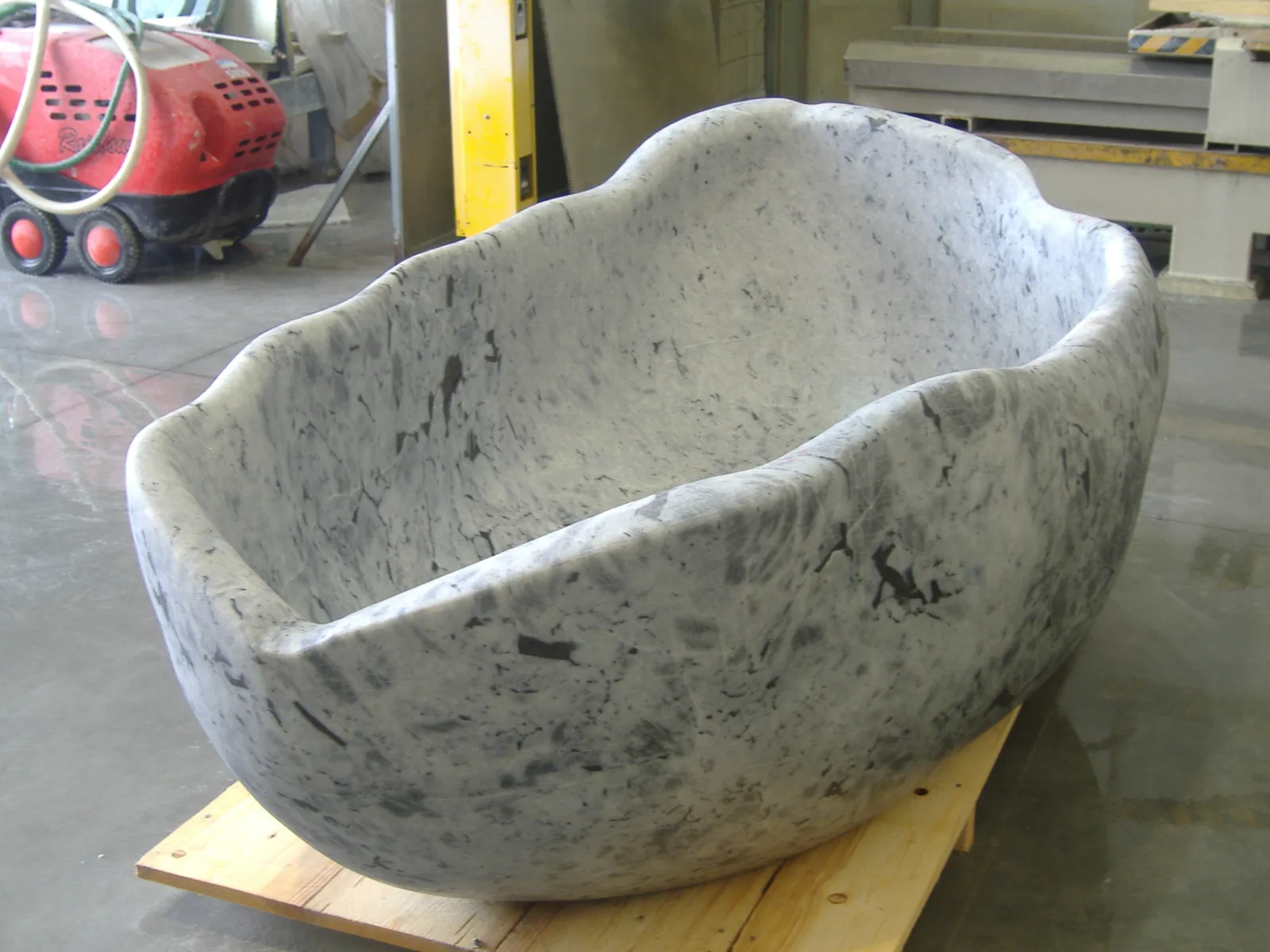 Massello in marmo e pietra naturale · Marmi di Carrara · lavoro 12