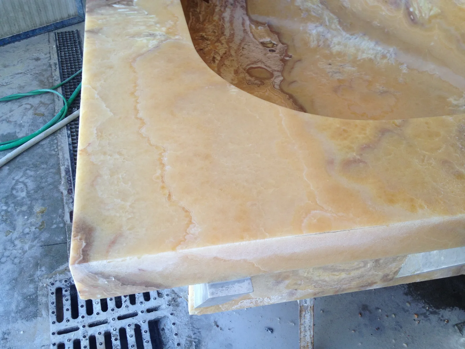 Massello in marmo e pietra naturale · Marmi di Carrara · lavoro 18