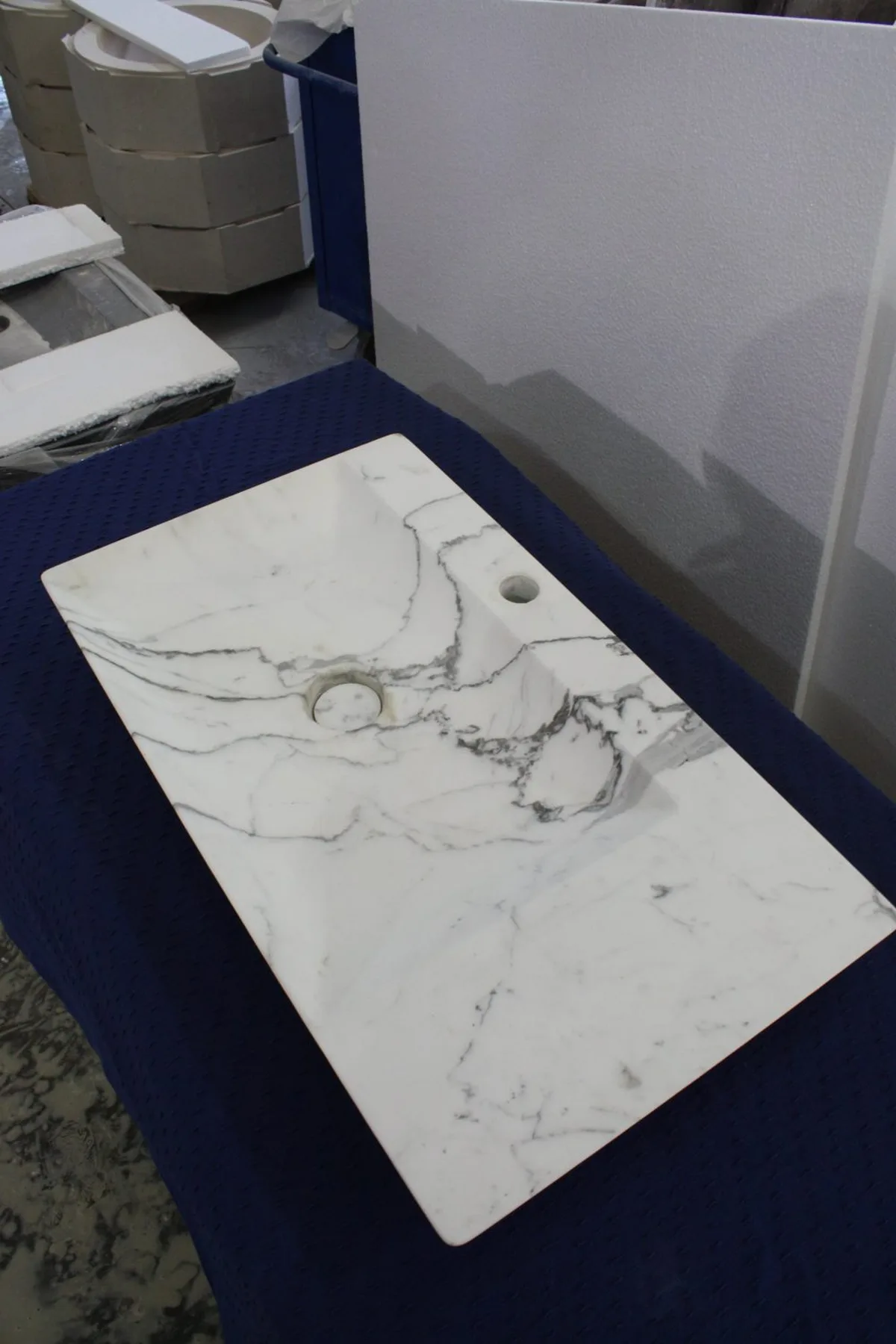 Massello in marmo e pietra naturale · Marmi di Carrara · lavoro 42