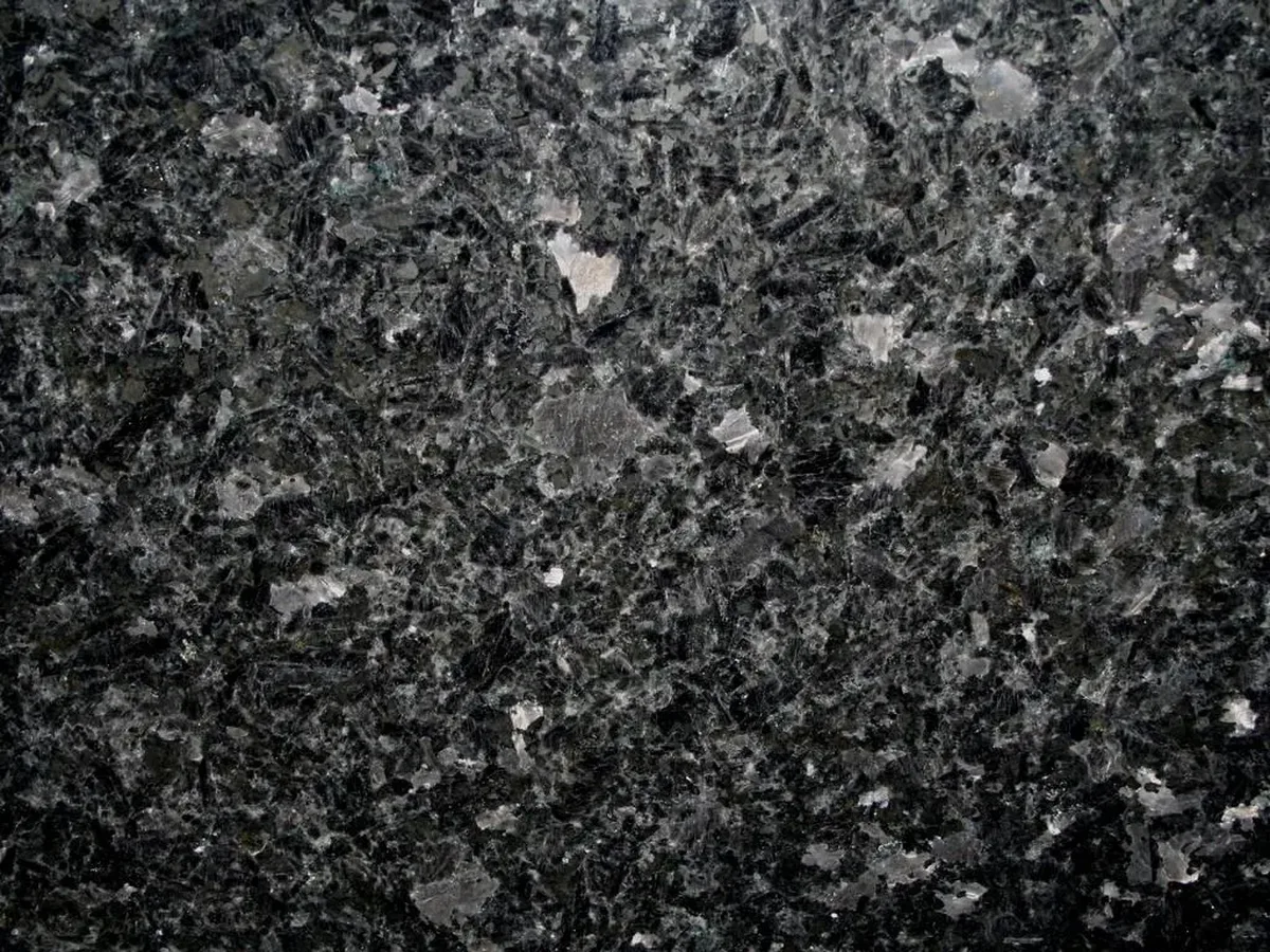 Angola Silver · marm
