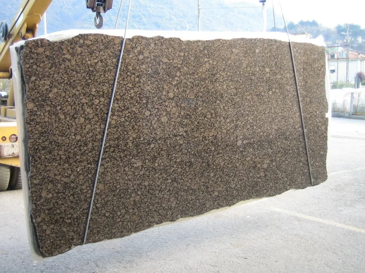 Baltic Brown · granito · foto 3