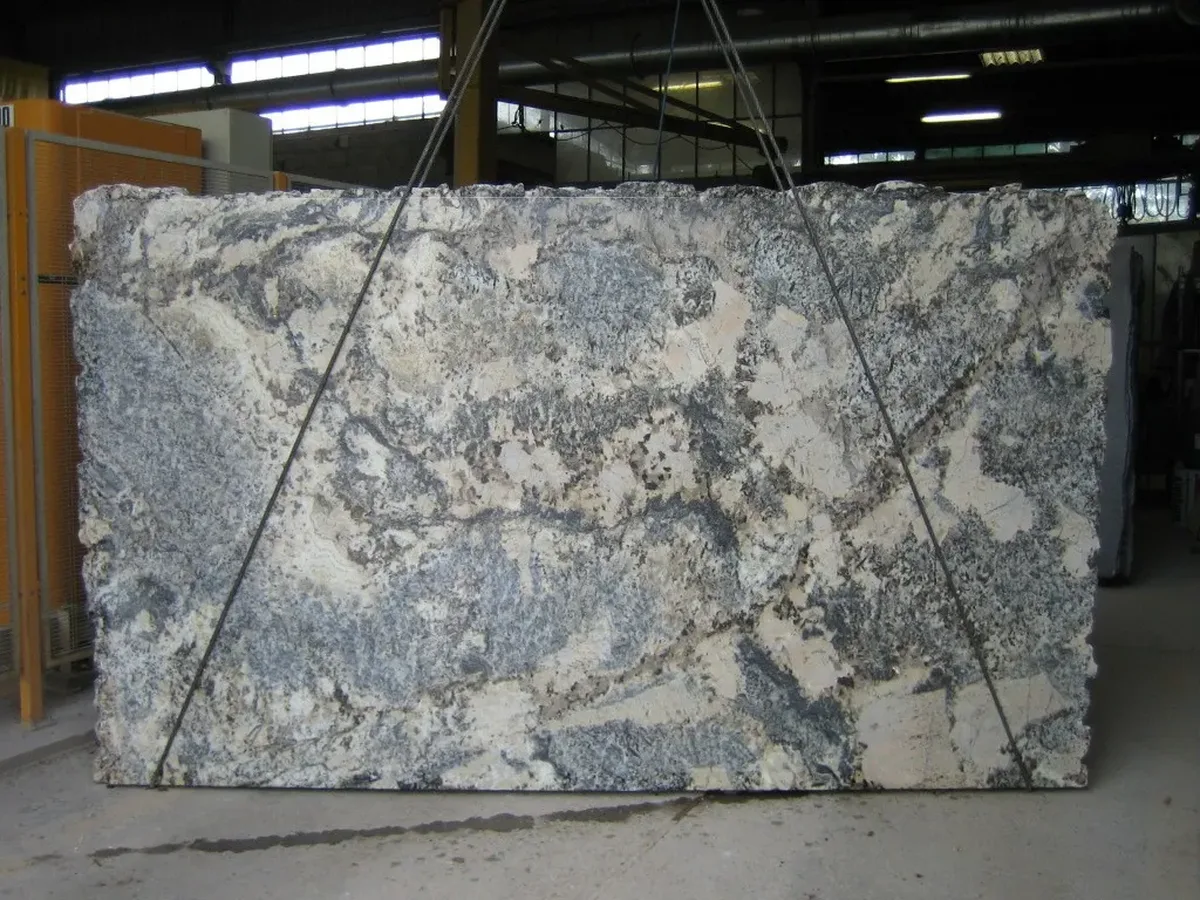 Blue Persa · marm
